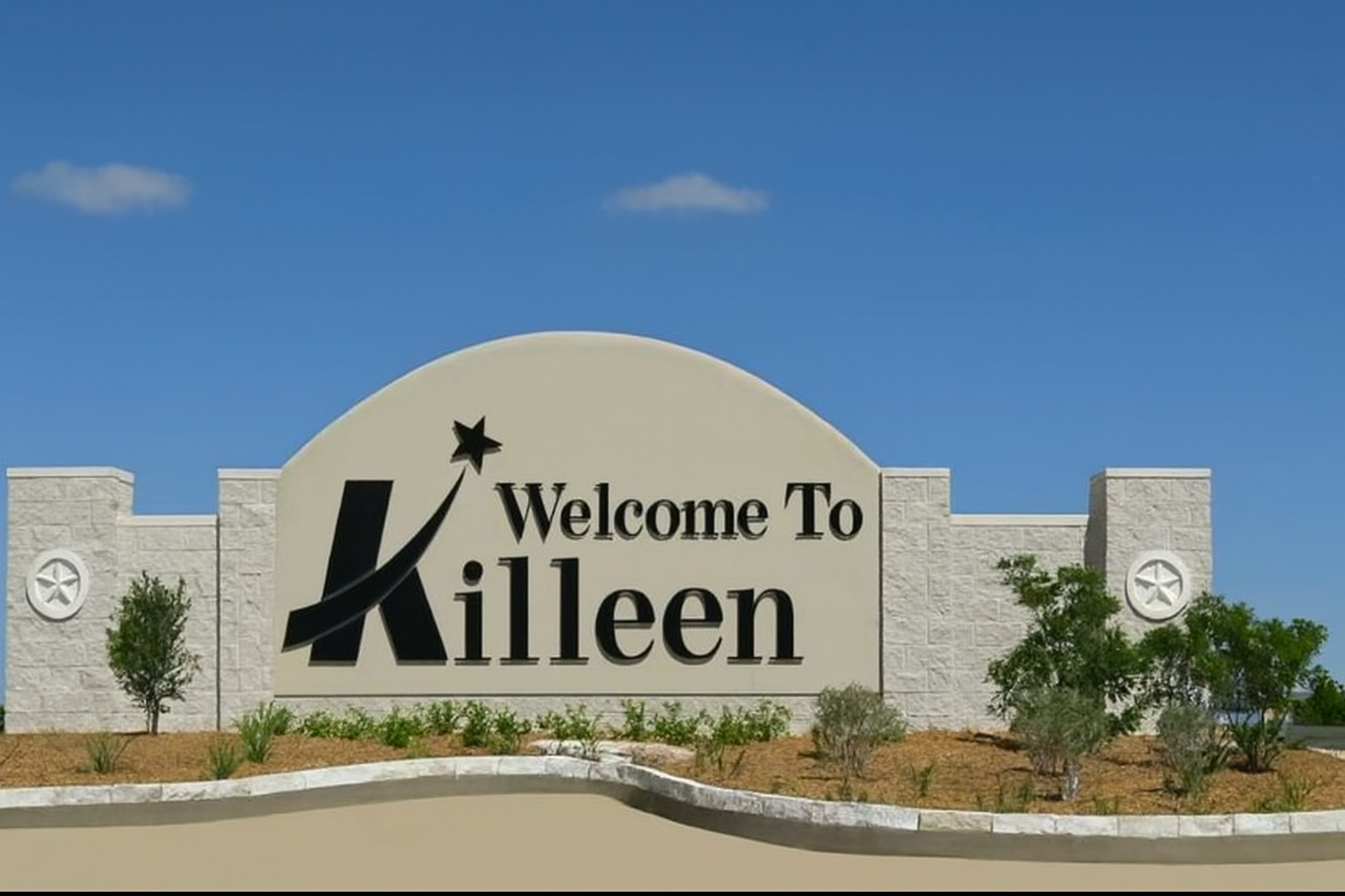 Killeen, Texas — military-adjacent business district